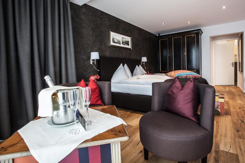 Garni-Hotel Frohburg - Beau Rivage Collection Weggis Zimmer foto